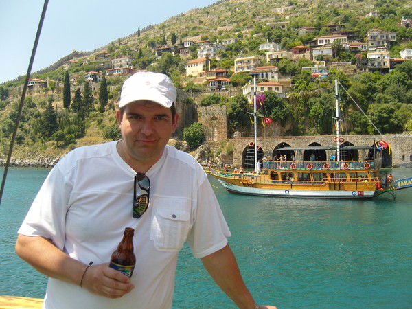 Александр Петракович