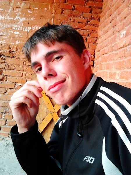 Миша Макаров