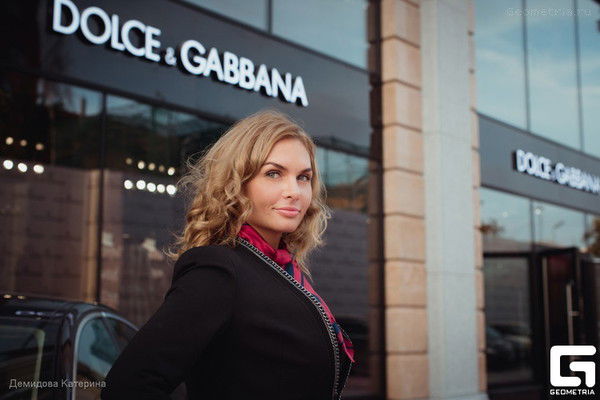 Елена Лесникова