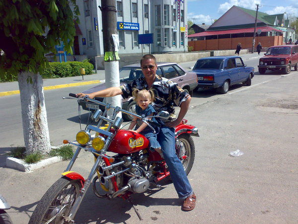 Николай Костин