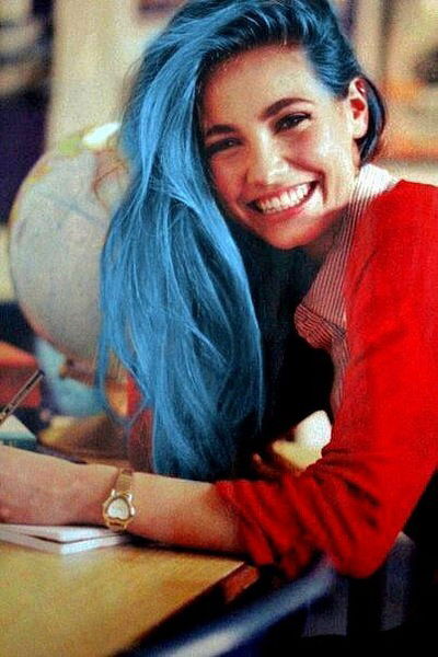 Лена Гончарова