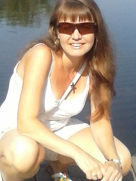 Елена Богова