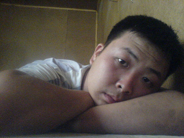 Анатолий Ли