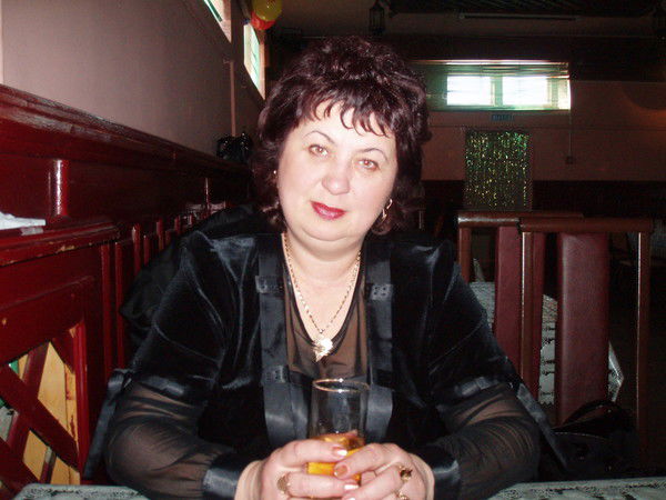 Елена Смотрикова