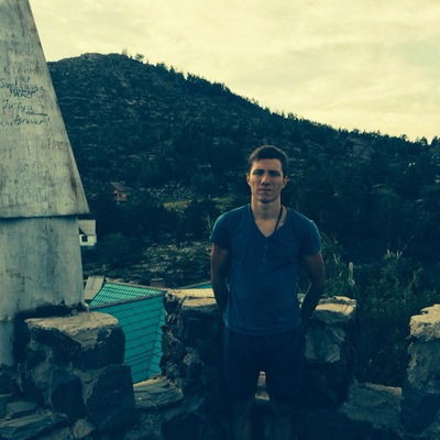 Максим Толчигречко