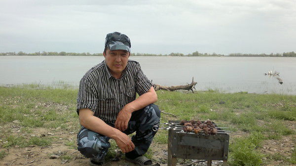 Владимир Арстангалиев