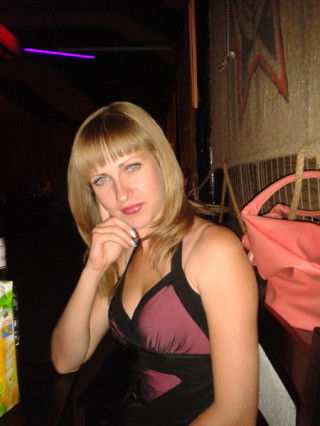 Катя Незамеева