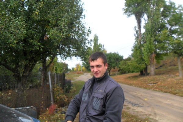 Стас Резников