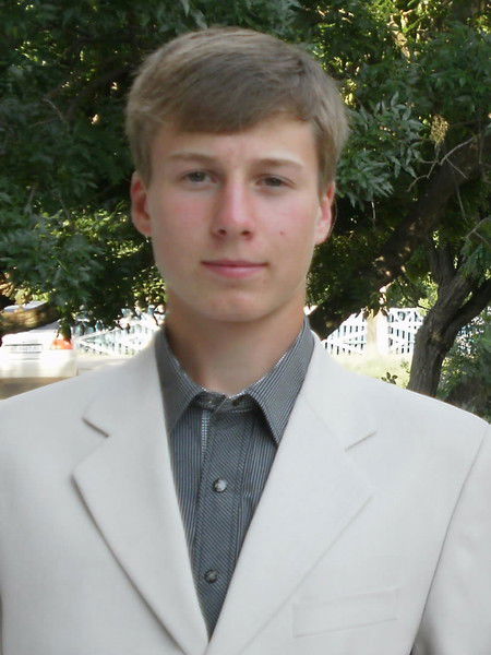 Андрей Рябов