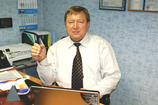 Анатолий Мурай