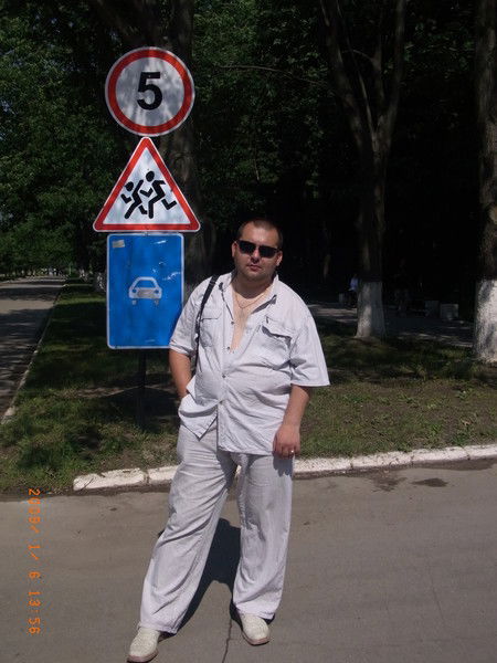 Николай Мельников