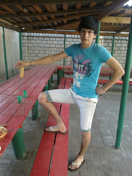 Изиз Агабаев