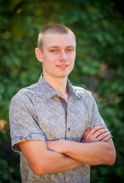 Денис Устенко