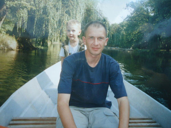 Илья Леонов