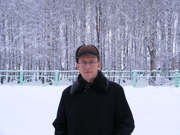 Лев Сухарев