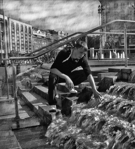 Максим Комаров