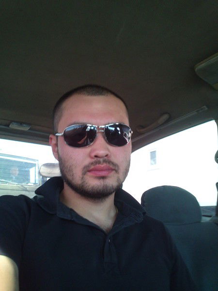 Аскар Аскар