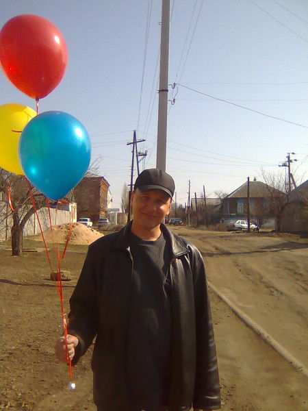 Евгений Мазин