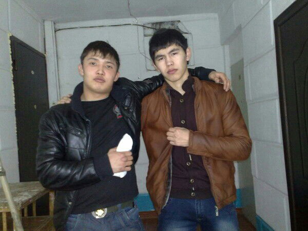 Олжас Jenisbekov