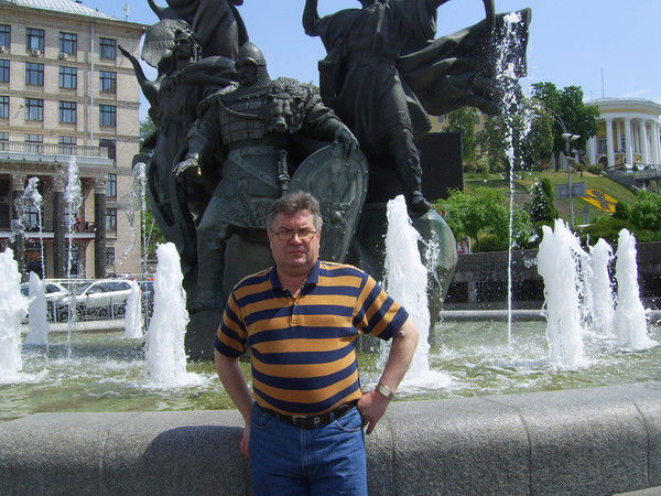 Сергей Олещенко