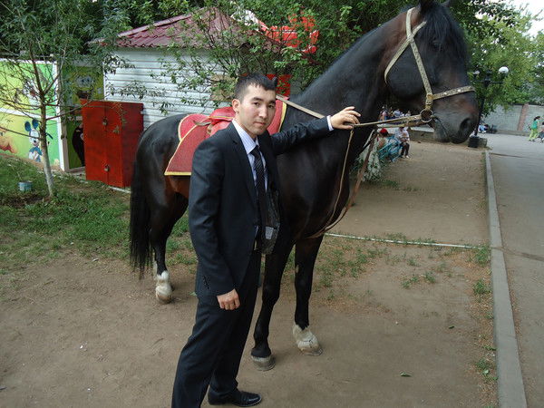 Нурлан Ахметов