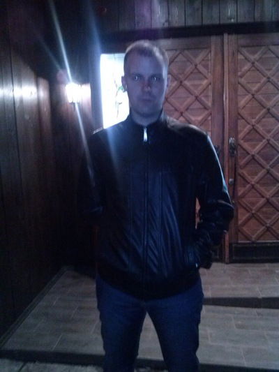 Максим Саврук