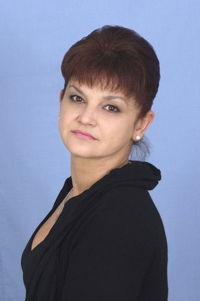 Алена Кузьминич