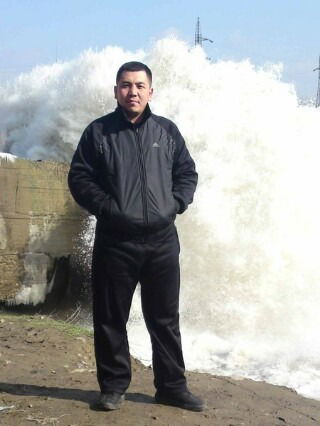 Шохрух Хасанов