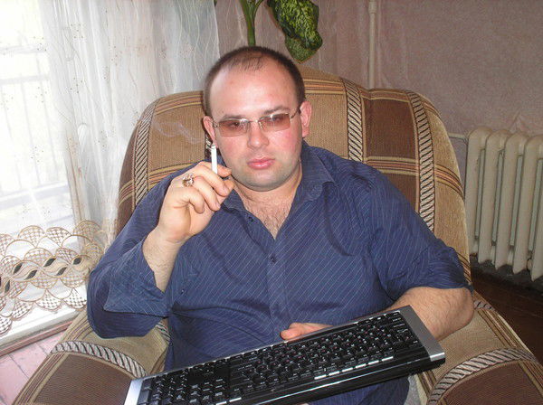 Виталий Котин