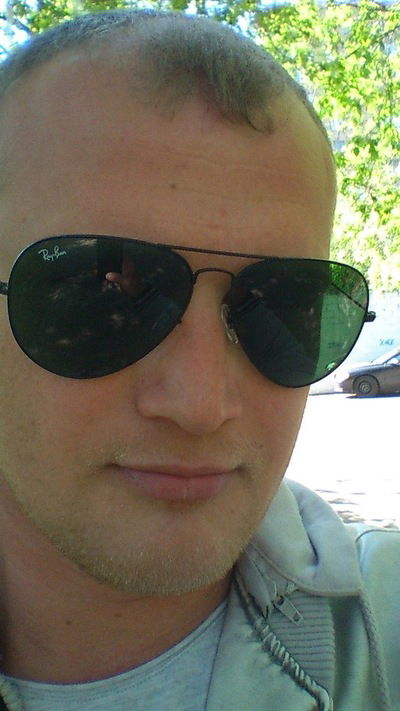 Артем Аникин