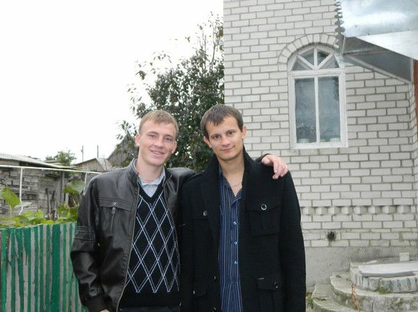 Евгений Белов