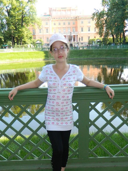 Рина Елисеева