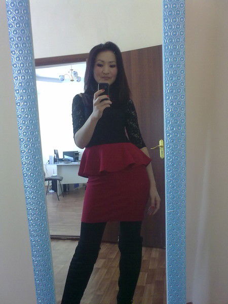 Анара ))))))))))))