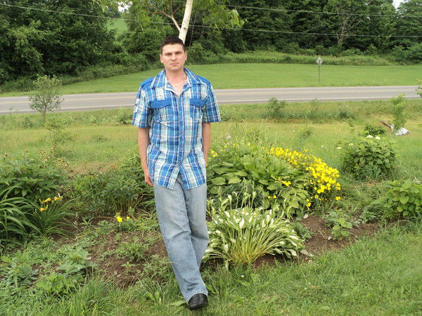 Анатолий Попов