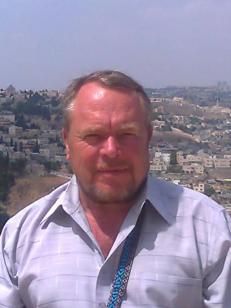 Юрий Добров