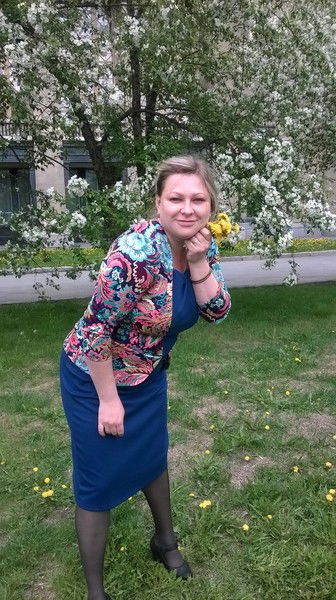 Елена Козаченко