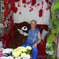 Николай Кичанов