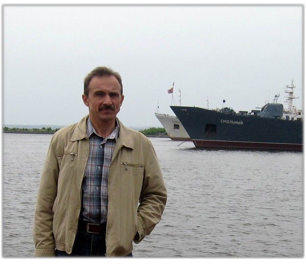 Александр Колесников