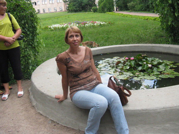 Лариса Пикуль