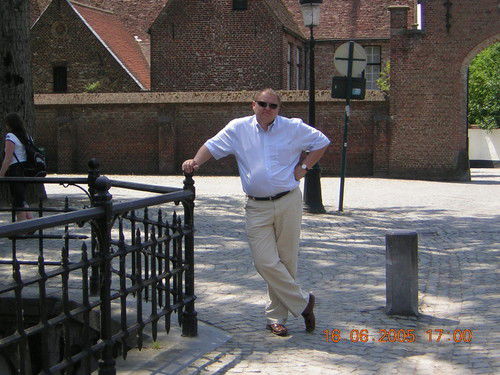 Неизвестно Неизвестно