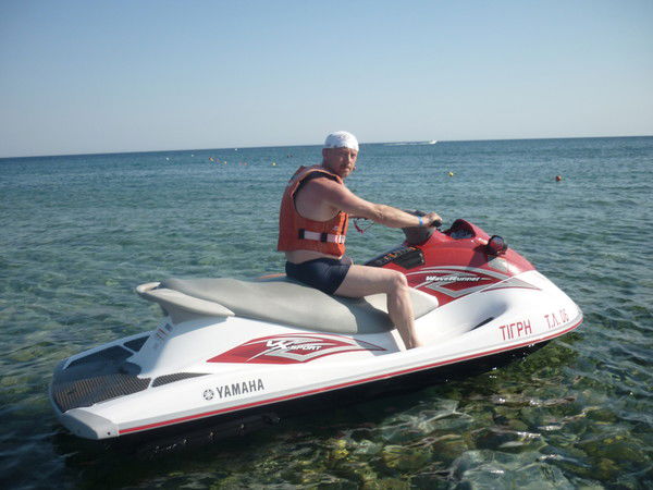 Андрей Плешаков