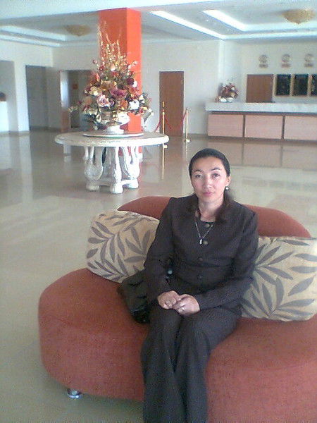 Раша Асанова