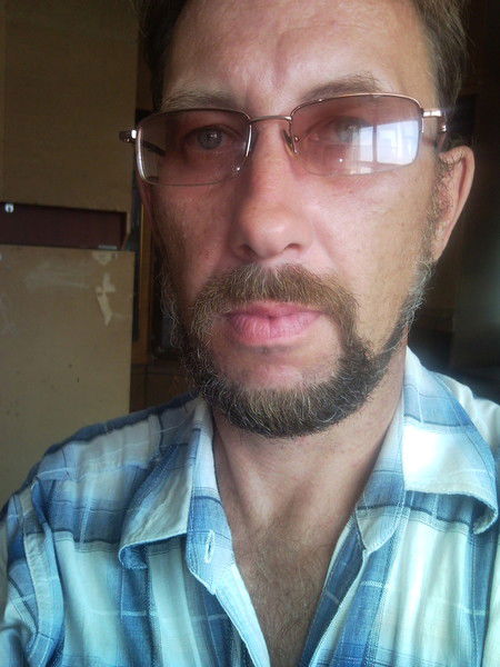 Виктор Усов