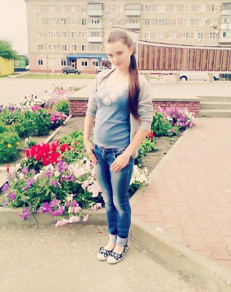 Саша Фролова