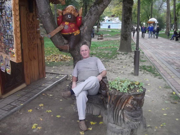 Александр Каменев