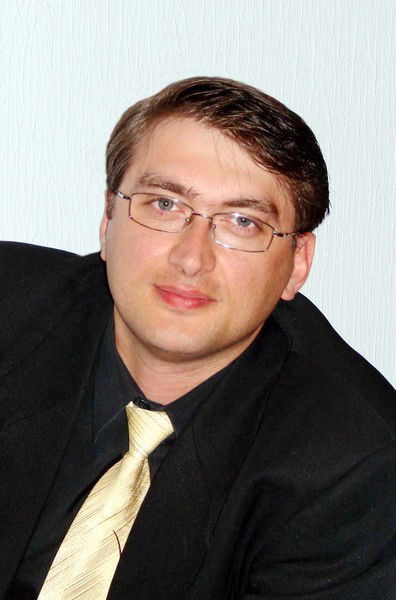 Александр Дюсмикеев