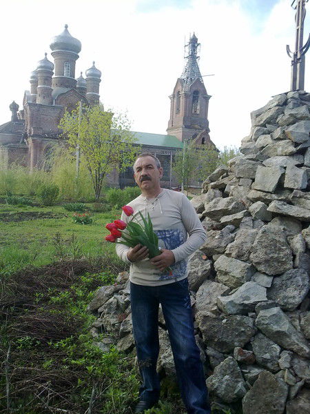 Анатолий Глухов