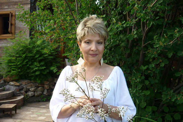 Александра Сарычева