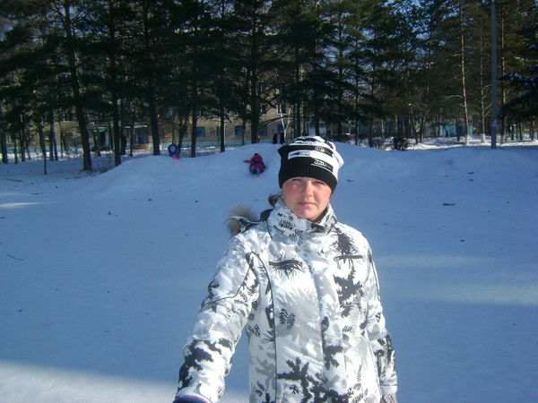 Анна Сенник