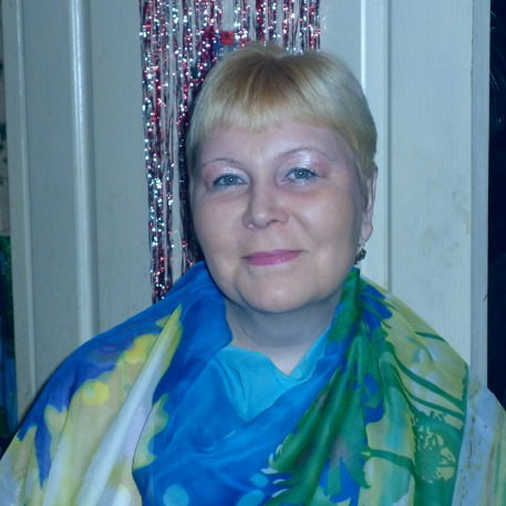 Галина Попова